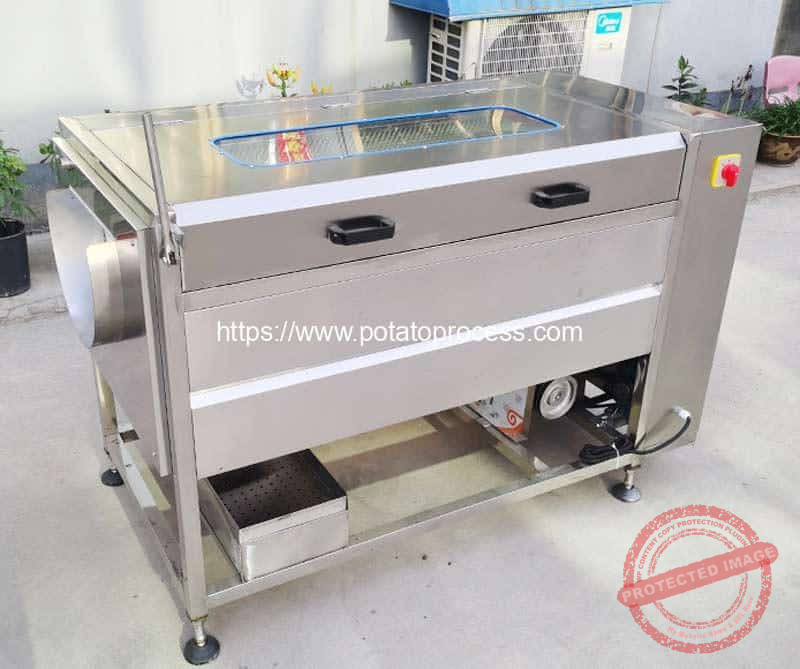 Small-Brush-Type-Potato-Washing-Peeling-Machine